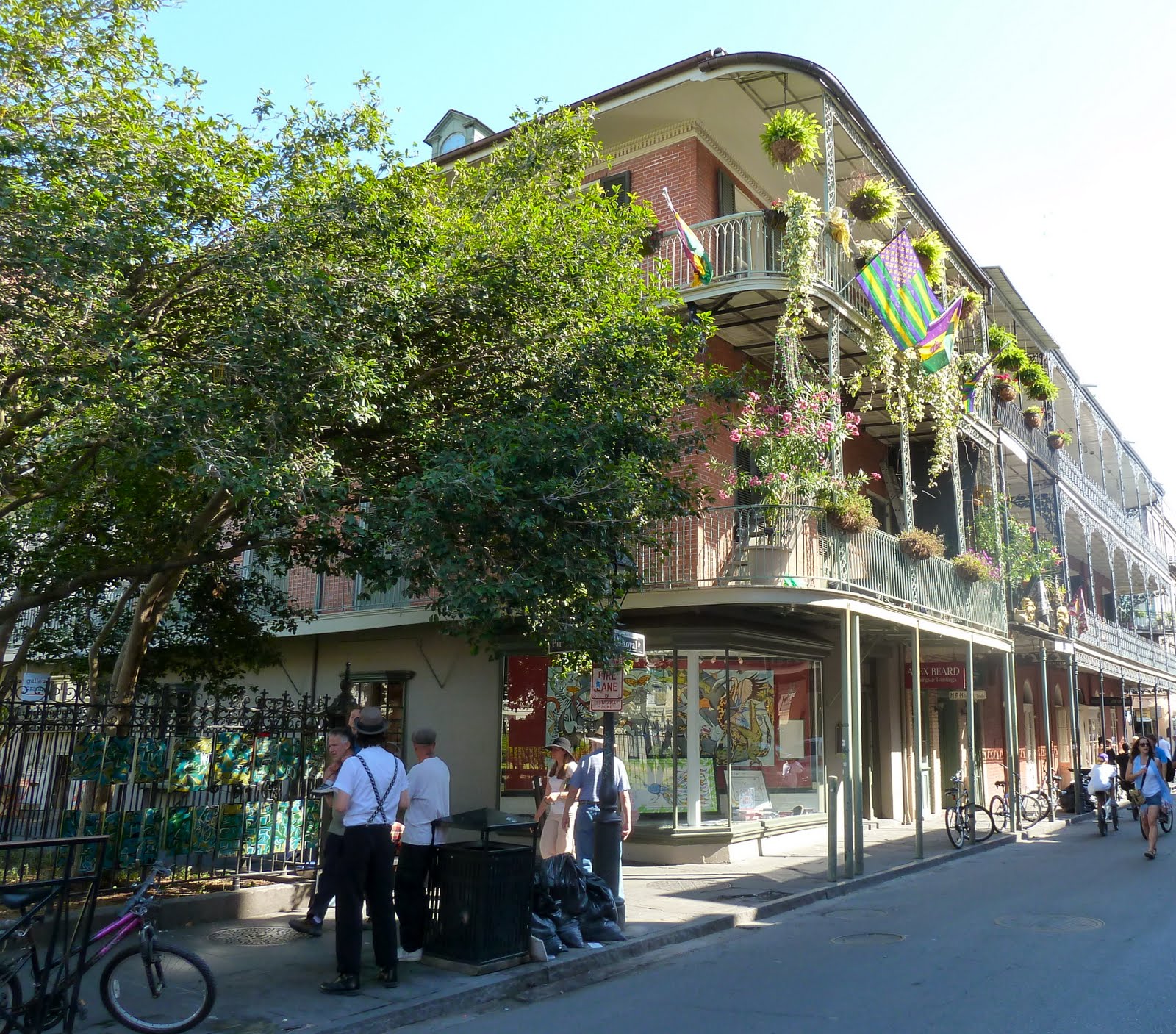 Howdy and Aloha! new orleans (french quarter & garden district), la