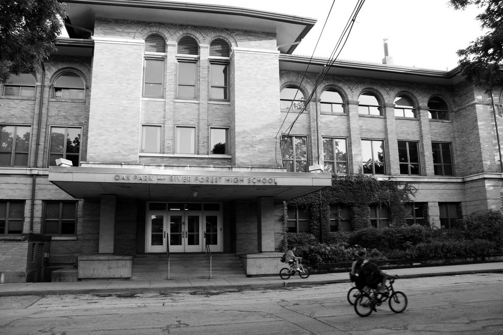 Notes for a Biography... Breen's Chicago. Then, now (Summer 2010)*