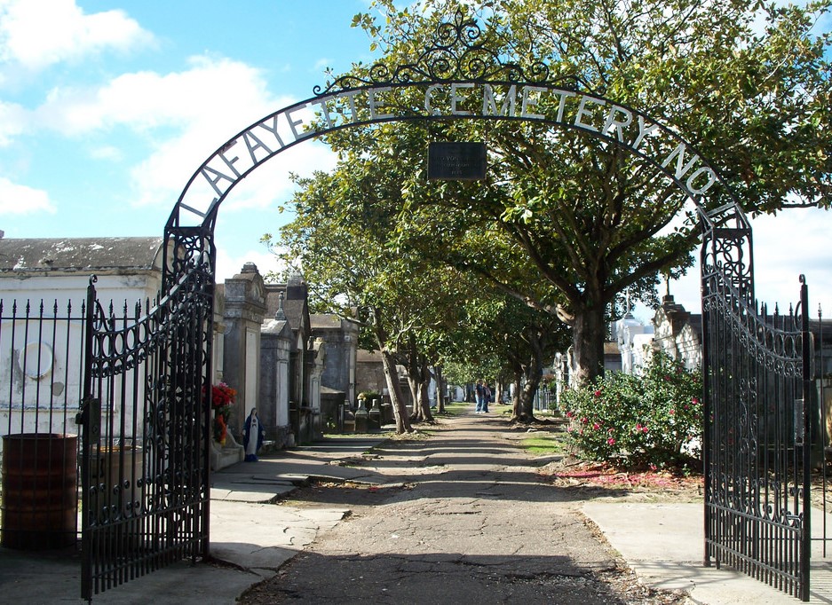 No Particular Place 2 Go The French Quarter Series The Garden