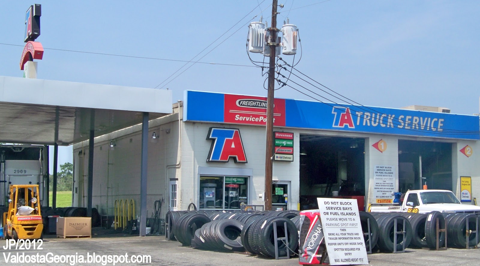 TRUCK TRAILER Transport Express Freight Logistic Diesel Mack Peterbilt